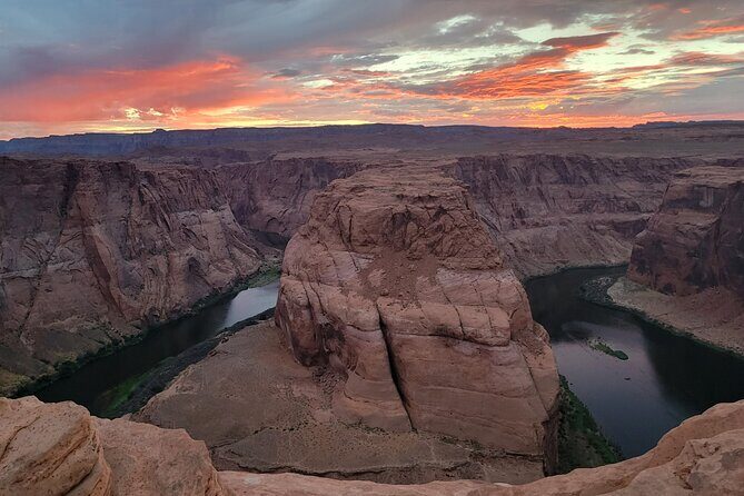 3-day Grand Canyon, Antelope Canyon and Horseshoe Bend Tour from Las Vegas - Pickup, timing, and getting comfortable in a long circuit
