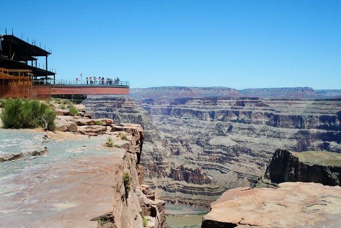 Audio Driving Tour: Grand Canyon West, Hoover Dam Red Rock Canyon - Hoover Dam and the Hoover Dam Bypass: Two Engineering Stops