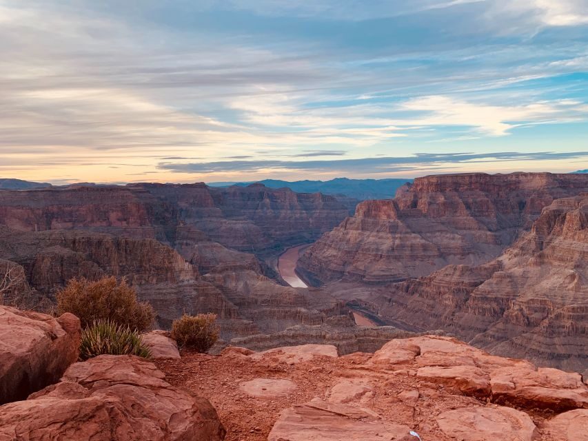 From Flagstaff: Grand Canyon Railroad Full-Day Guided Tour - East Rim and the long view: more stops, more breathing room