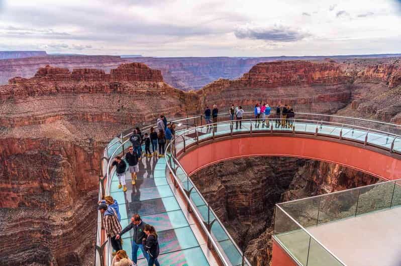 Grand Canyon Hoover Dam and Joshua Tree VIP Small Group Tour - Grand Canyon West Rim: how to use your 3 hours