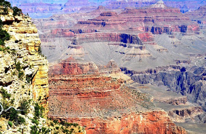 Grand Canyon National Park VIP Tour from Las Vegas - Guides in the van: what makes the experience feel VIP