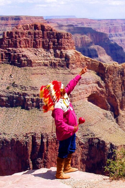 Grand Canyon West 5-in-1 Tour with Rim Lunch From Las Vegas - Rim lunch at the canyon edge: why the meal matters here