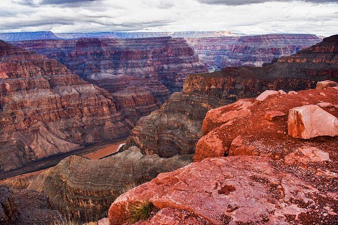 Grand Canyon West + Hoover Dam Photo Stop + Optional Skywalk Tour - Hoover Dam Photo Stop: Drive-Over Views, Not a Tour of the Dam
