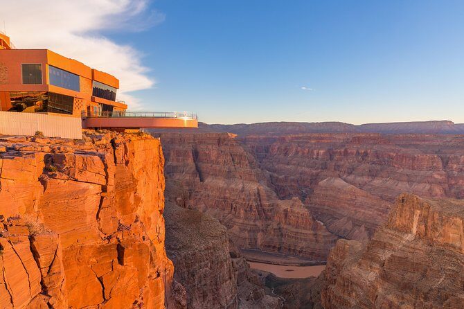 Grand Canyon West, Hoover Dam Stop, Breakfast, Lunch & Skywalk - Lunch with rim views at Guano Point (and vegetarian options)