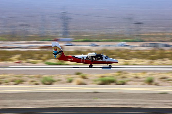 Grand Canyon West Rim Scenic Plane Tour from Las Vegas - The Vistaliner experience: panoramic windows and real photo opportunities