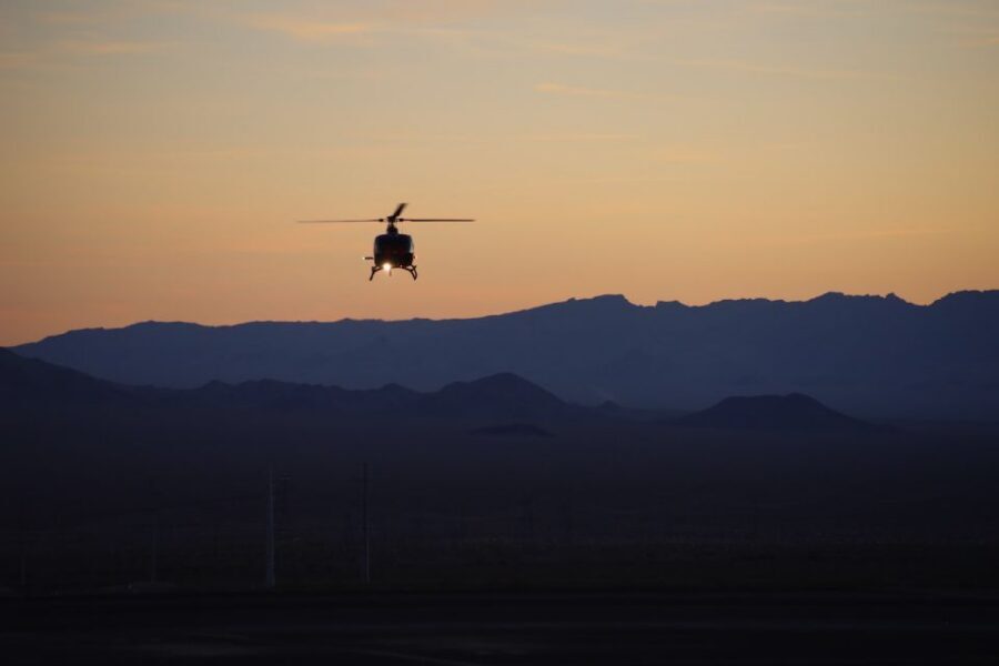 Las Vegas: Grand Canyon Helicopter Landing Tour - The pilot experience: safety first, then real personality