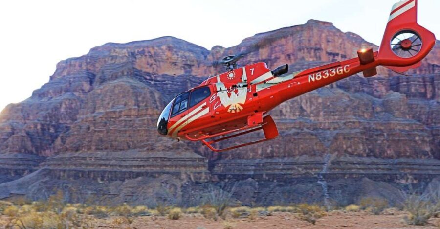 Las Vegas: Grand Canyon Helicopter Ride, Boat Tour & Skywalk - From Boulder City to the Grand Canyon West: the VIP rhythm