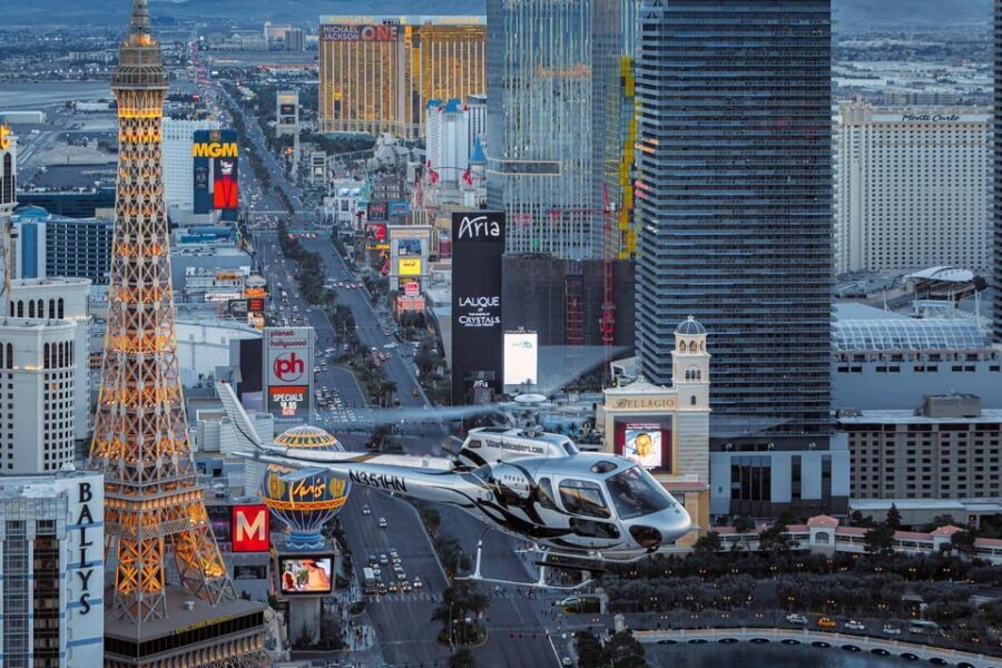 Las Vegas: Grand Canyon West Rim Extended Helicopter Tour - Music, Smooth Flying, and the Pilot Factor