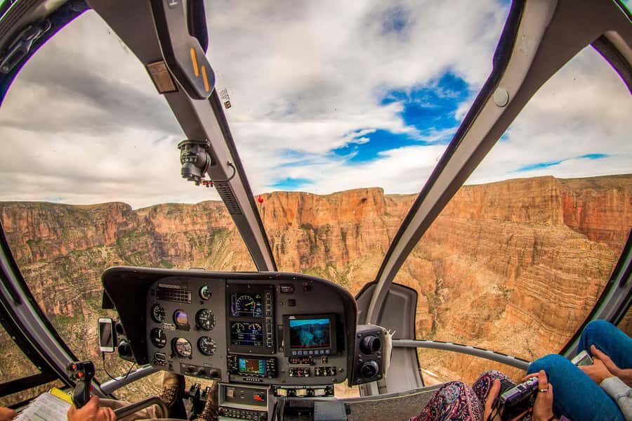 Las Vegas: Grand Canyon West Rim Tour with Helicopter Flight - 20 minutes at the canyon base: how to make the most of a short window