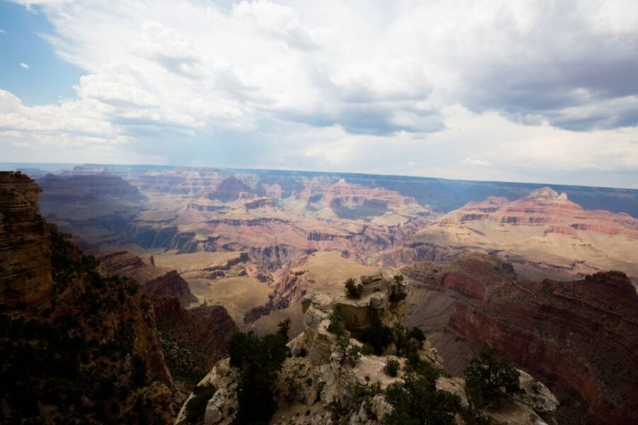 Las Vegas: Grand Canyon West Rim Tour with Skywalk option - How the guide can shape your day
