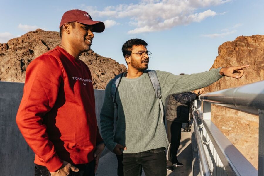 Las Vegas: Grand Canyon West Rim VIP Luxury Small Group Tour - Skywalk Café lunch: views while you eat