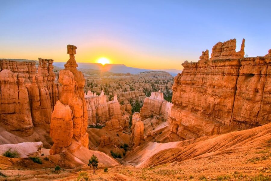 Las Vegas: Grand Canyon, Zion and Monument Valley 3-Day Tour - Las Vegas to Zion: how the trip starts (and why it matters)