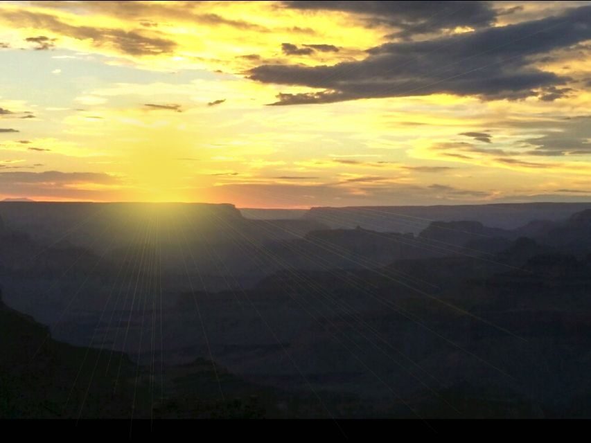 Las Vegas: Small-Group Grand Canyon South Rim Sunset Tour - Picnic Lunch at the Rim: Eating Well Without Disappearing From the Views