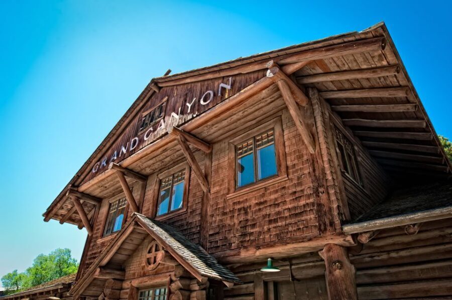 Perfect Grand Canyon Tour: Local Guides & Skip The Lines - Yavapai Point and the Yavapai Geology Museum: learn while you look