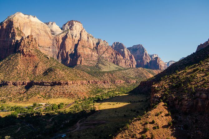 PREMIUM 3-Day Winter Grand Canyon, Monument Valley and Zion Tour - How to plan your time for photos and walking (without overdoing it)