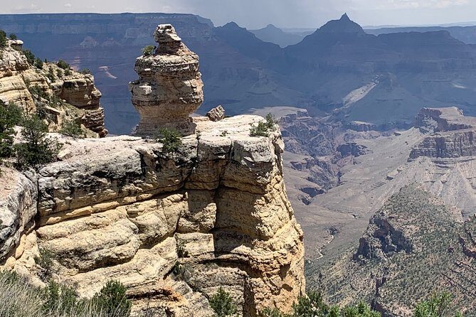 PRIVATE Grand Canyon from Sedona - Beyond the canyon: Little Colorado River and Painted Desert views
