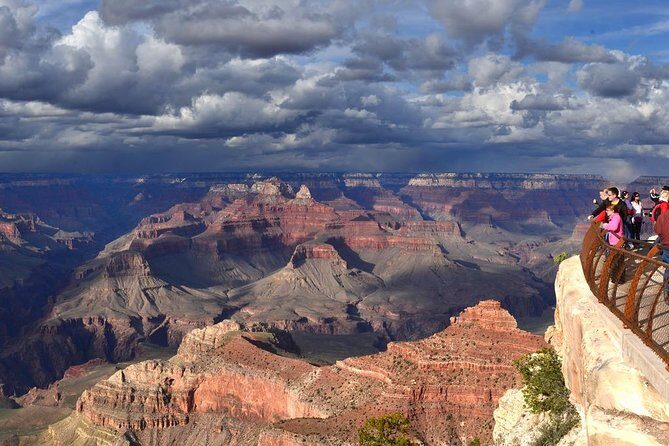 Shuttle Between Las Vegas, Williams, Tusayan and Grand Canyon South Rim - Las Vegas to the South Rim, without the driving headache