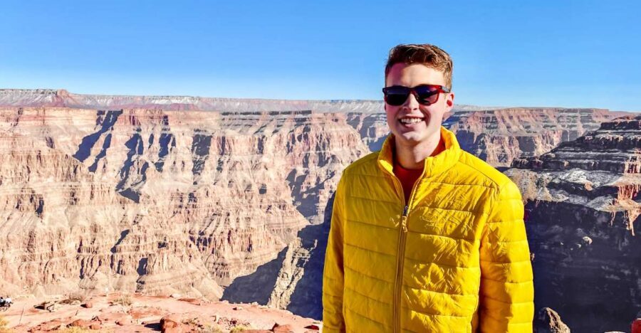 Vegas: Grand Canyon, Hoover Dam, Lunch/Skywalk Options, WiFi - The luxury motor coach: WiFi, charging, and keeping the day moving