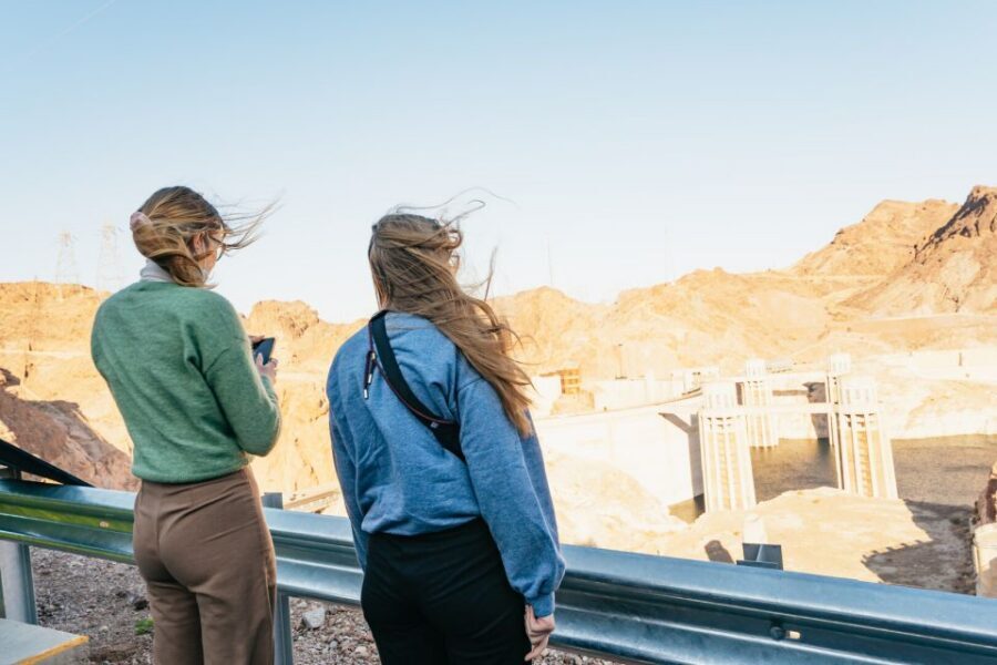 Vegas: Grand Canyon West Rim Tour & Hoover Dam Photo Stop - Eagle Point and Guano Point: how to use your 3 canyon hours
